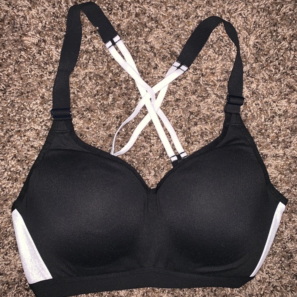 (SOLD) Victoria Secret Sports Bra